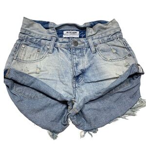 BANDITS
RELAXED FIT LONG RISE BUTTON FLY TWISTED CUFF HEM SIZE 24